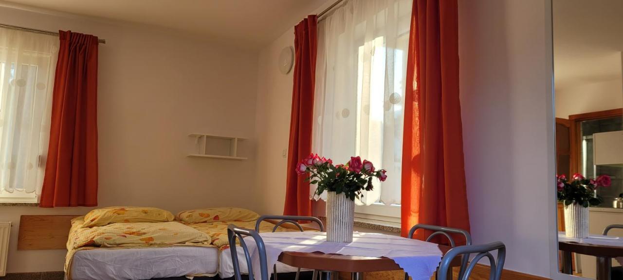 Kama Pobierowo Lägenhet Exteriör bild